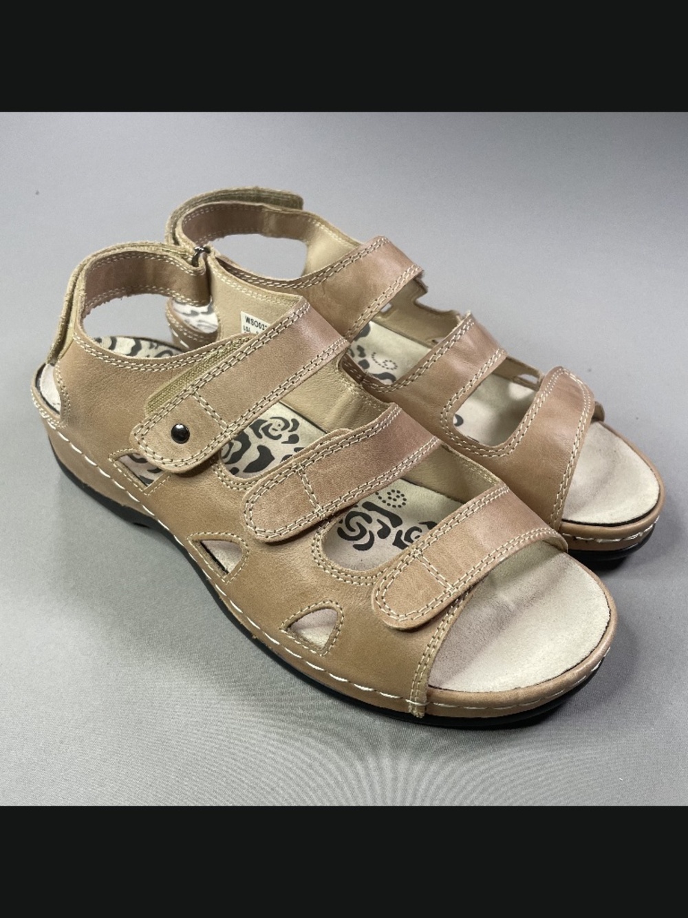 NEW Propet Shoes Womens 8 brown black leather sandals summer casual comfort